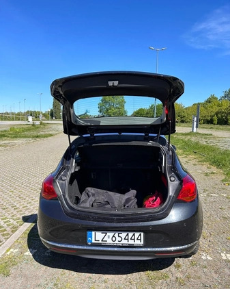 Opel Astra cena 29000 przebieg: 164000, rok produkcji 2013 z Gdańsk małe 137